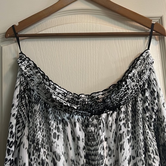 Top - Picture 5 of 5